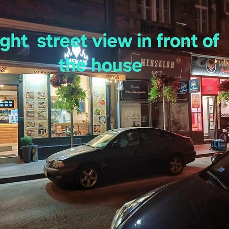 Downtown Acacia Str Apartment Budapest Bagian luar foto
