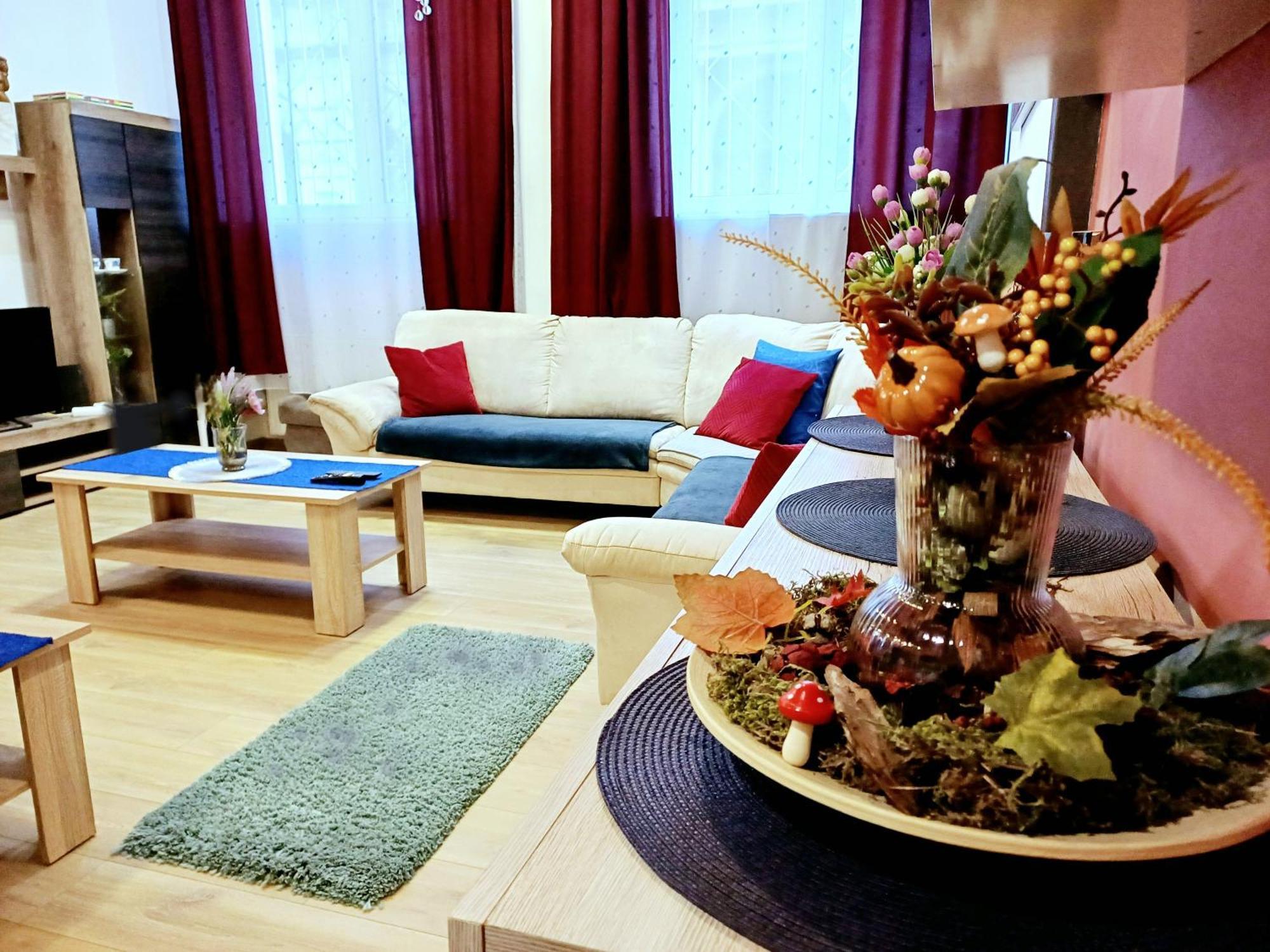 Downtown Acacia Str Apartment Budapest Bagian luar foto