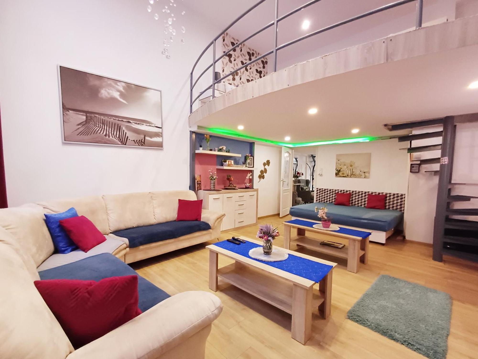 Downtown Acacia Str Apartment Budapest Bagian luar foto